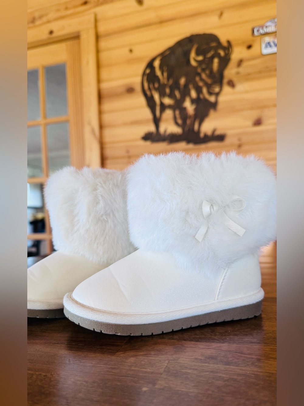 Gymboree White Faux Fur Bow Kids Winter Boots